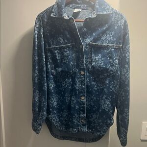 Zara Blue Floral Button Down Shirt